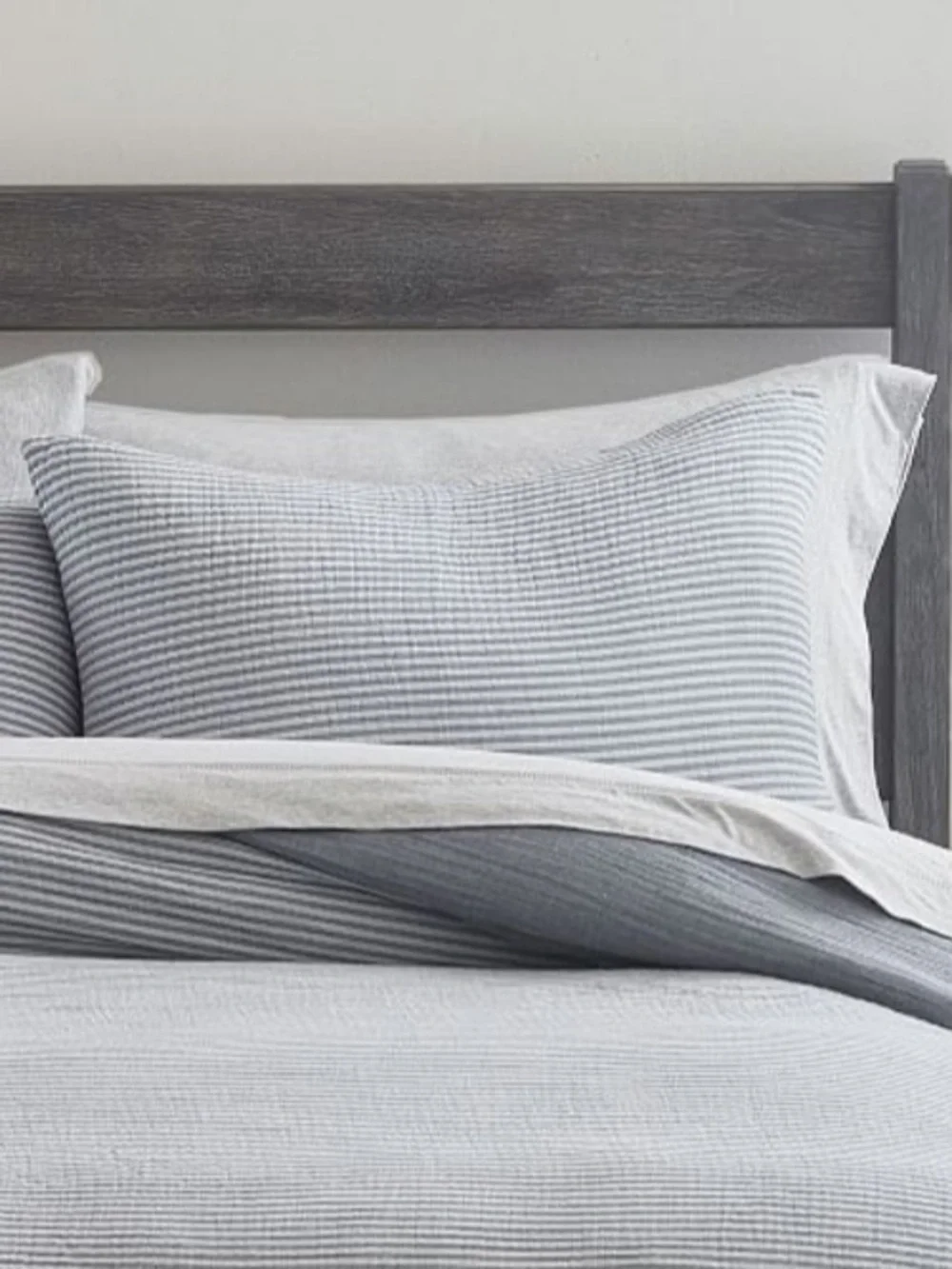 Pottery Barn Teen Organic Reversible Muslin Stripe Standard Sham Single Sham